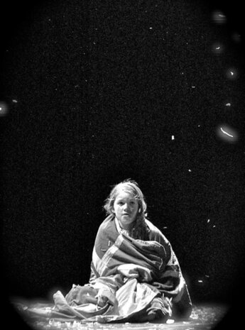 Het meisje met de zwavelstokjes 2012 ©Luna
